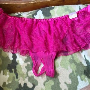 Women's Pink Lace Ruffle Panties/ garterbelt